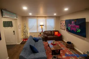 Ralphie's House Chickasha - Fiber WIFI - 4 Bedroom! - Image 4