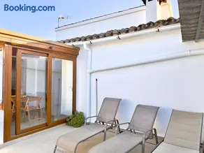 Renovated independent house Jalon - Image 1