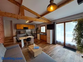 L'Annexe- guest house avec piscine studio avec coin chambre - Image 3