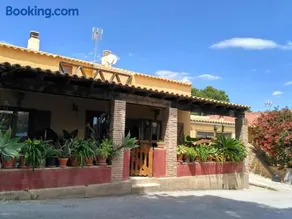 Elegant Villa in Cartagena with Private Pool - Image 2