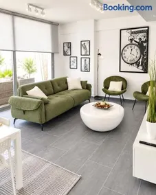 Dezo City Center Apartment - Image 3