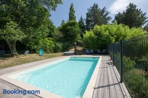 Chalet Jaune - Piscine Partagée - Image 1