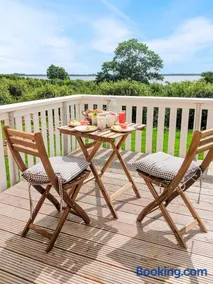 Grande casa totalmente attrezzata con barbecue, giardino e sauna | Vista sul giardino - Image 2