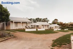 Wagga Wagga Country Cottages - Image 5