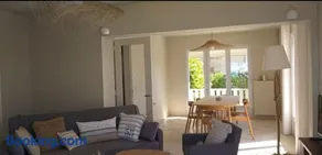 Vue exceptionnelle en front de mer, 8 personnes - Image 2