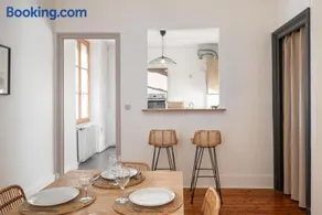Appartement spacieux et chaleureux coeur de ville - Image 4