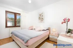 Apartment Jasna Punat - Image 4