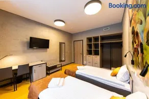 Stadium Hotel - Image 2
