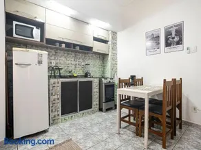 Apartment Right by the Sea in Copacabana - Image 3
