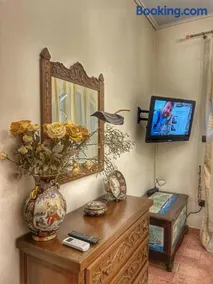 Sunset House - Image 2