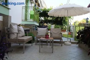 Maria & Kyros House - Image 2