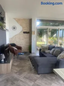 Maison vue panoramique et accès SPA - Image 2