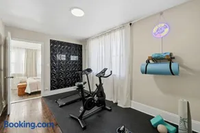 Arcade • Theater • Gym • Office • Sleeps 15 - Image 2