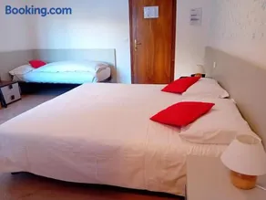 Hotel B&B Lorenzini Ski - Image 2