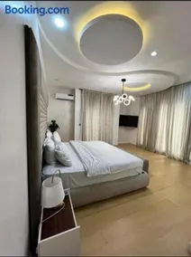 Paradise View Apartment - Image 2