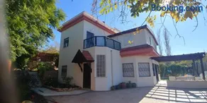 Kosher 'Villa Rosa' Moshav Aderet, Ella Valley nr Bet Shemesh - Image 2