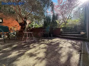 Rez de Jardin Terrasse Literie Haut de gamme Proche Gare et Hyper Centre - Image 2