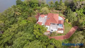 Villa König - Luxury Home Stay Bentota - Image 1