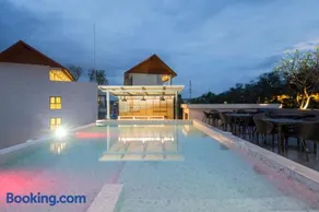 Palmyrah Surin Beach Residence - Image 5