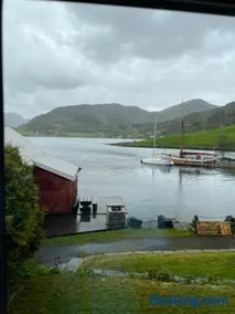 Hus ved Valsøyfjorden - Image 2