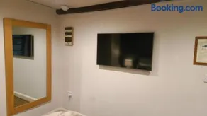 The Punch Bowl Inn - Image 3