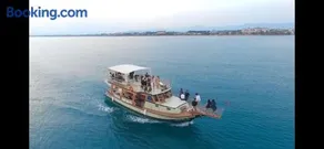Apollon boat tour - Image 4
