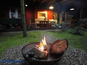 Ponderosa-Hütte im Wald - Image 1