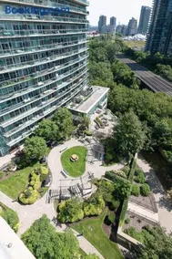 Lakefront Oasis Modern 1BR w Den - Image 1