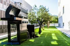 Royal Villa - Luxury Apartment - Image 5