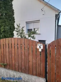 Edit vendégház Szabolcsveresmart - Image 1