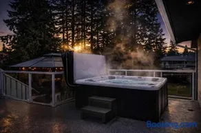 The Stag House - Hot Tub Theatre Arcade Games & Sleeps 18 - Image 1