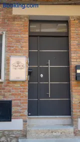 VIBINUM Bed & Breakfast - Image 1