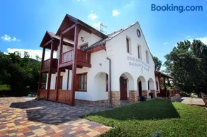 Gesztenyés Vendégház - Image 3