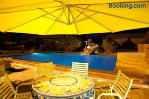 La Pilar Petit Chalets - Image 3
