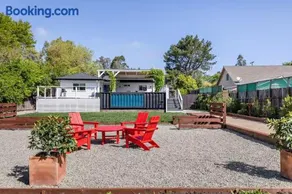 Sonoma Country Escape - Pool, Hot Tub, Bocce and Garden - Image 5