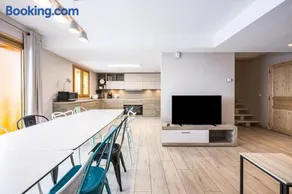Alphonsine Ski Lodge - Image 2