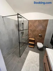 Ubytování v podzámčí - Image 3