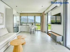 ŌNAR Private Pool Villas - Image 2