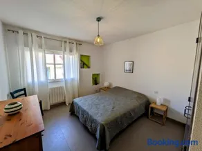 Appartement vue mer à 1 min à pied des plages avec parking privé - Image 5