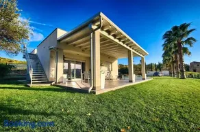 Villa con piscina - Image 5