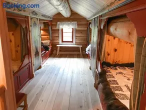 Tjonnas Farm Stay - Image 4