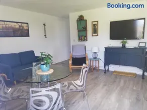 The Lodge, countryside living - Image 2