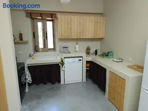 Alexios Villa - Image 3