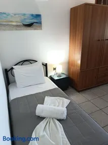 Voulias Αpartments - Image 2