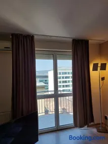 Flat at the edge of the center + parking - Image 3