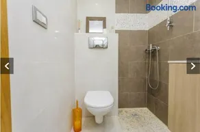 Chalet con piscina privada - Image 4