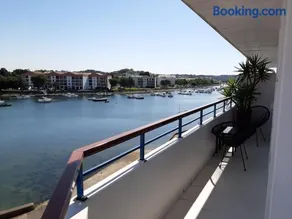 Ciboure : T4 spacieux avec balcon et véranda, proche golf - Image 1