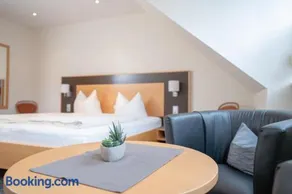 Hotel Garni & Café Moselterrasse - Image 3