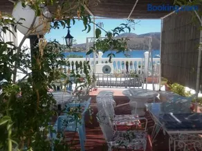 Miramare Hotel - Image 4