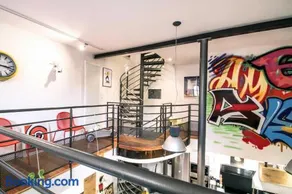 Loft 17 - Image 1